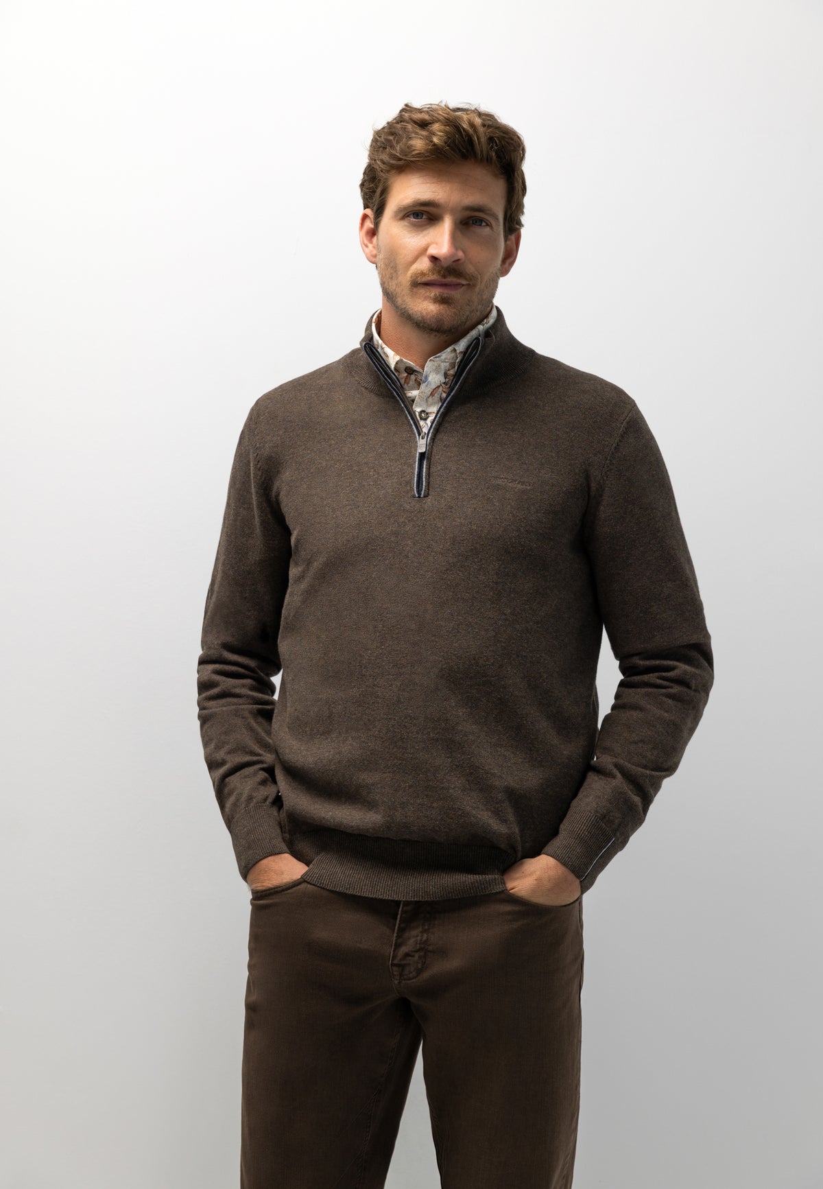 Pull en coton à demi-zip