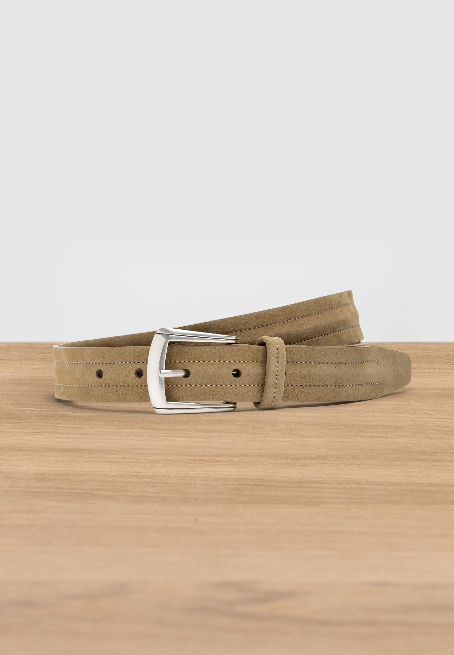 Leather belt