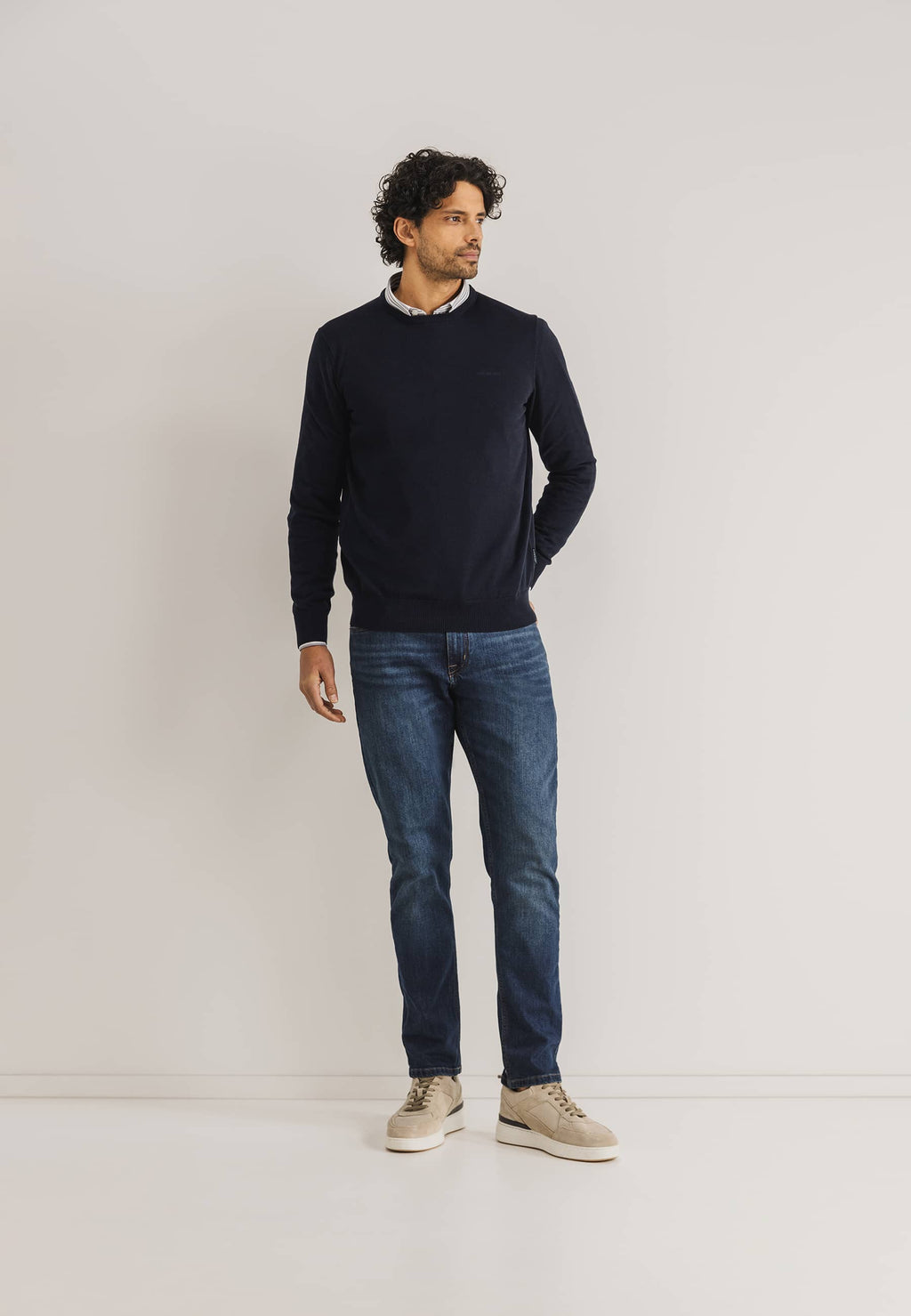 ESSENTIALS jumper with round neck
