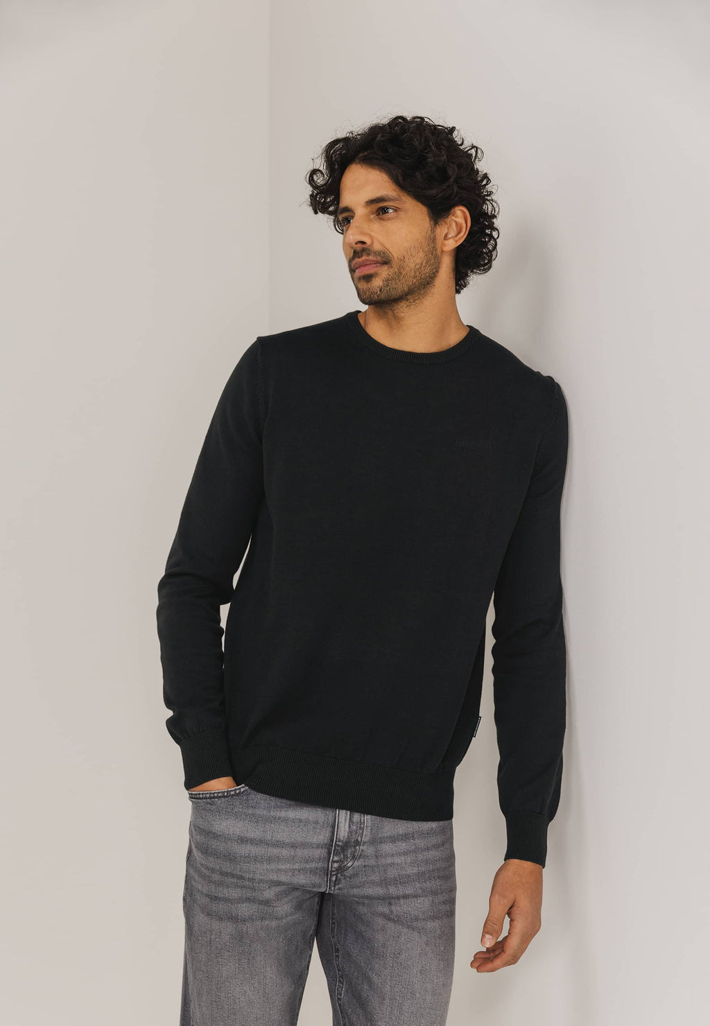 ESSENTIALS trui met ronde hals