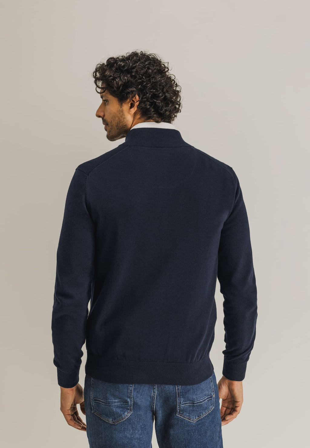 ESSENTIALS fijngebreid vest