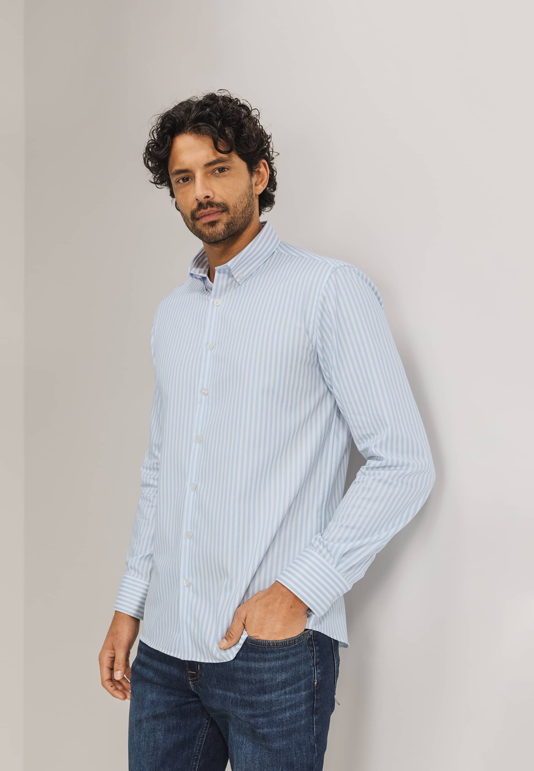 Chemise ESSENTIALS à rayures