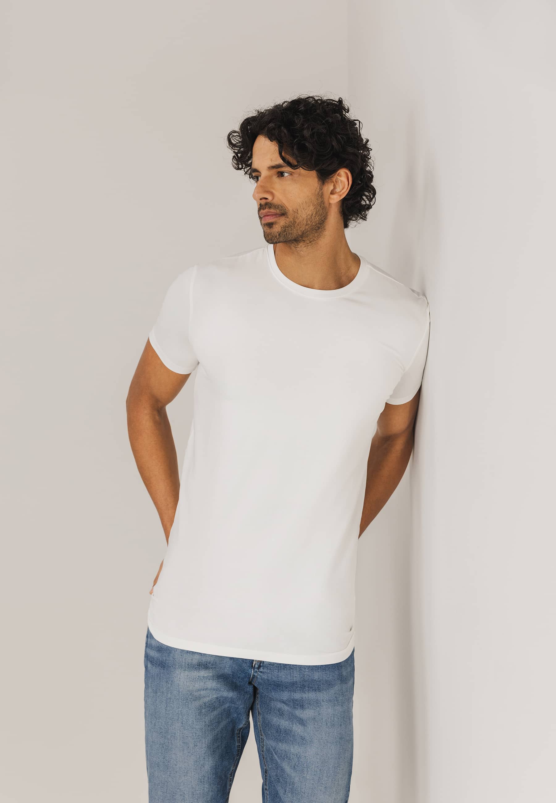 T-shirt ESSENTIALS extra long