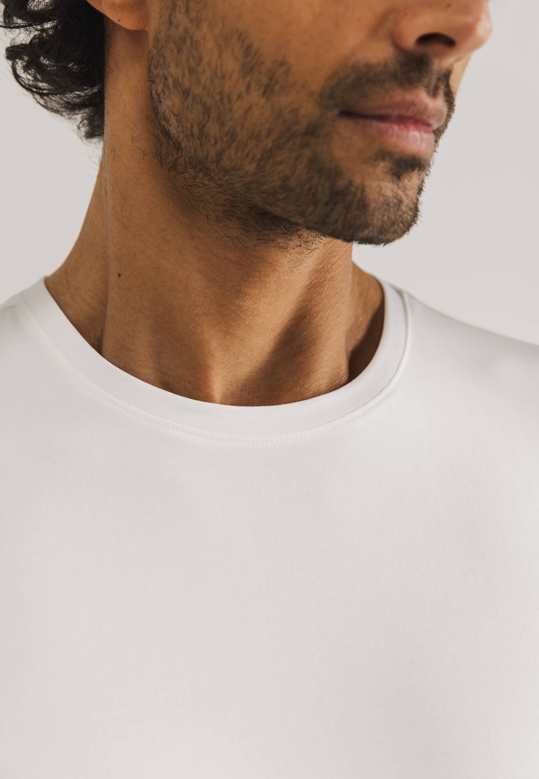 T-shirt ESSENTIALS extra long