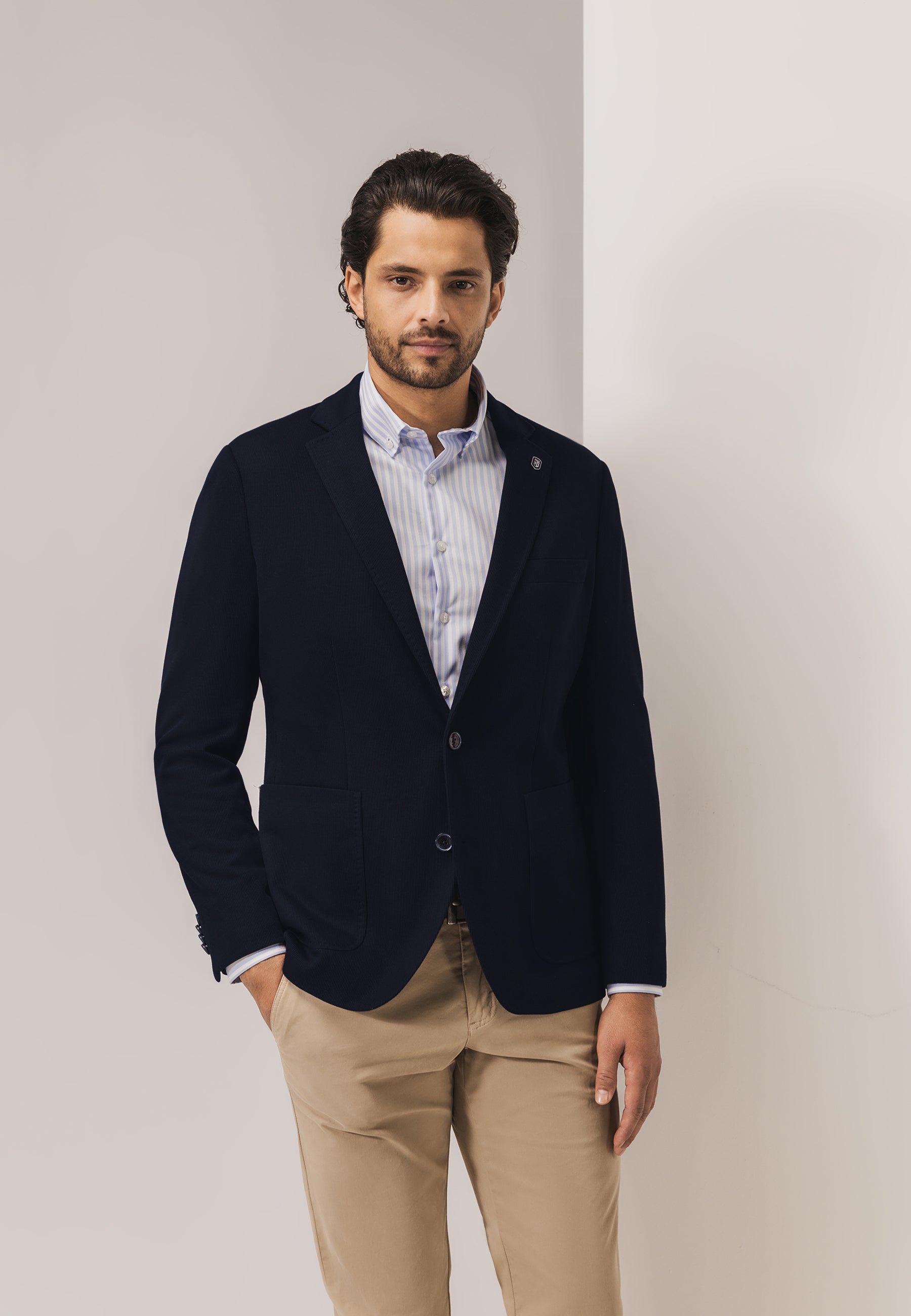 ESSENTIALS blazer van een polyestermix