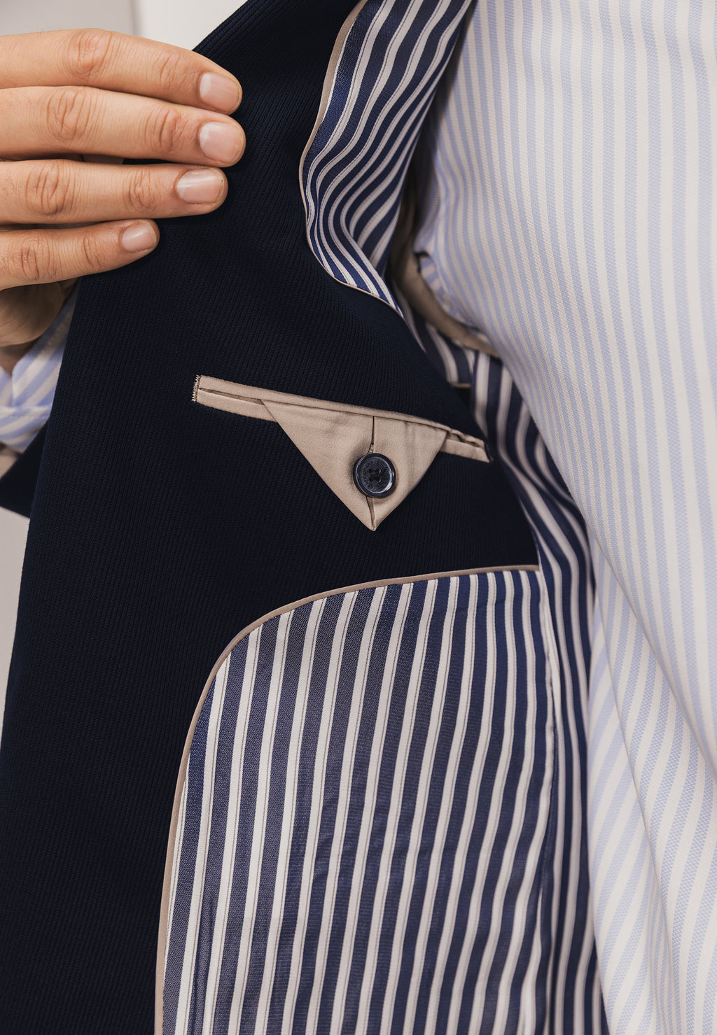 ESSENTIALS blazer in a polyester blend