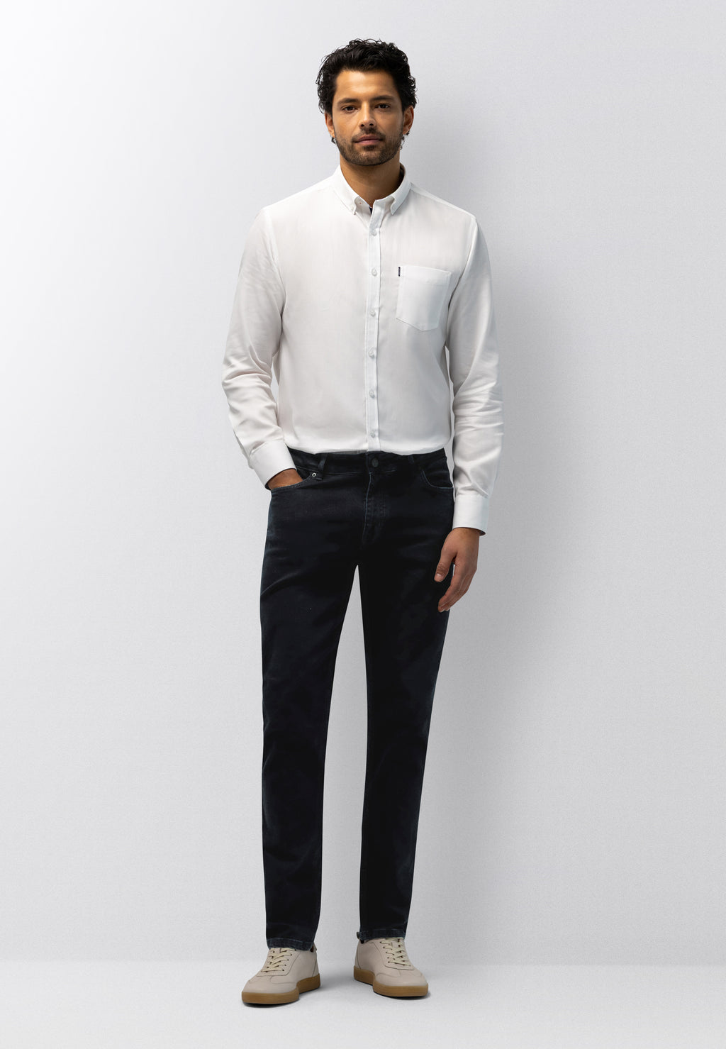 DRIVER tapered fit 5-pocket van stretchdenim