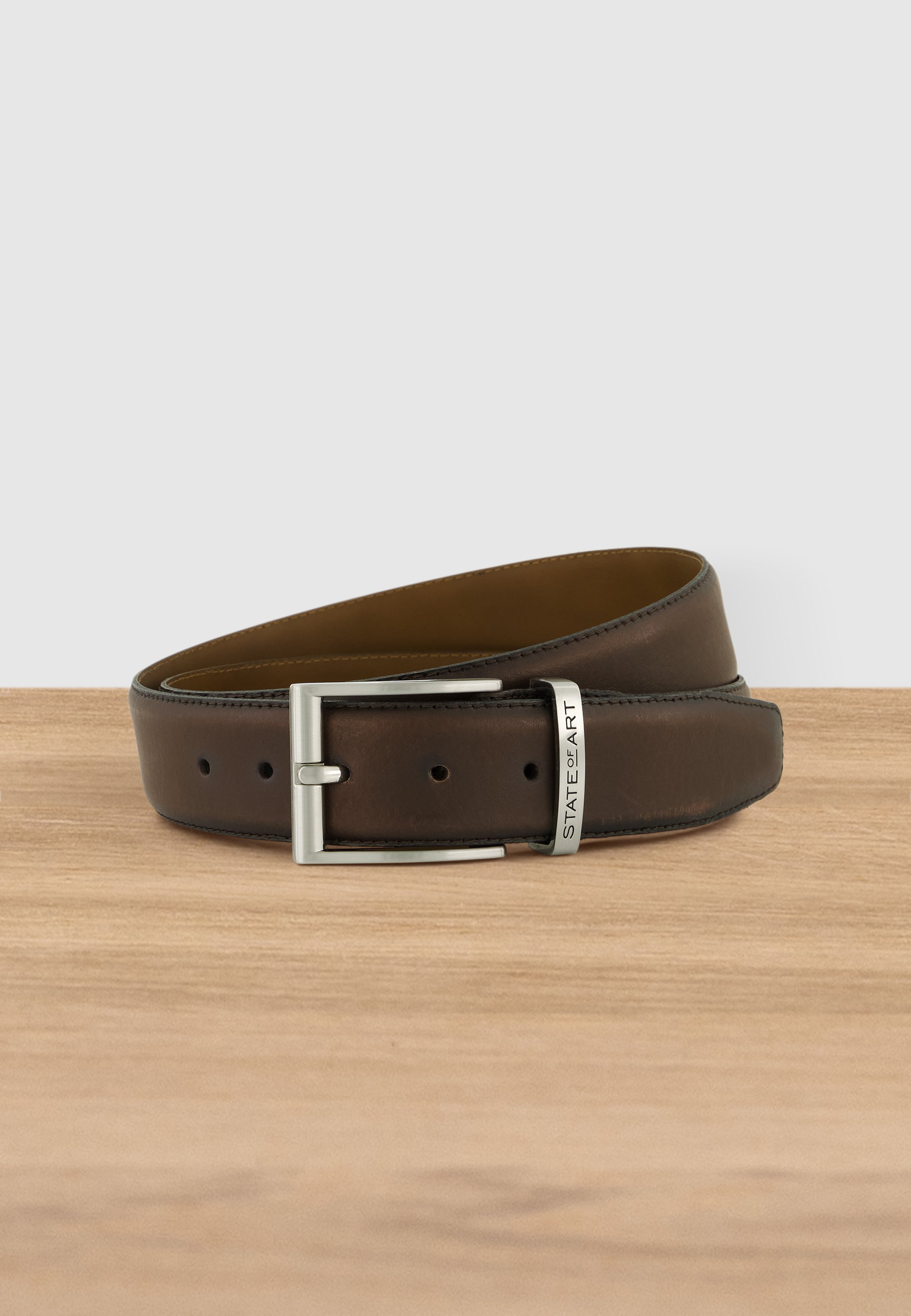 ESSENTIALS belt in ranger leather