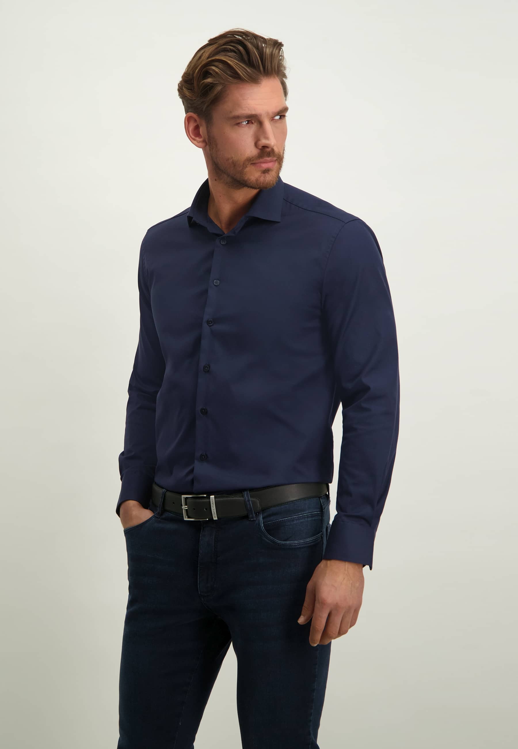 ESSENTIALS belt in ranger leather