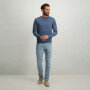Fijngebreide-trui-met-schouder-detail---grijsblauw-uni
