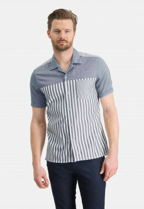 Shirt-with-a-bowling-collar---cobalt/white