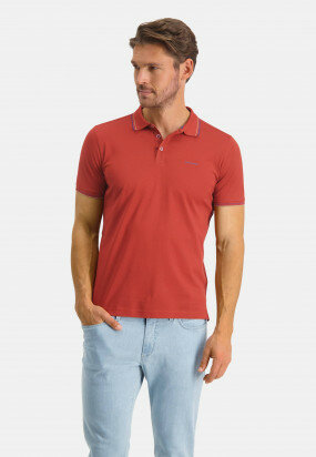 Polo-with-regular-fit-and-brandlogo---brick-plain