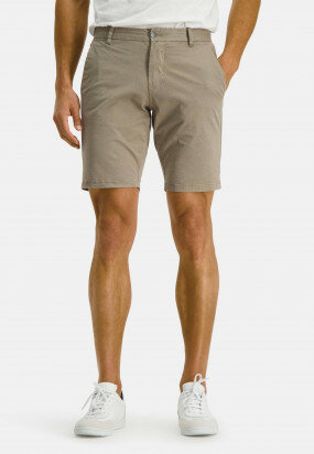 Printed-shorts-made-of-stretch-cotton---sand-plain