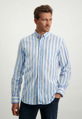 Shirt-with-button-down-collar---blue/white