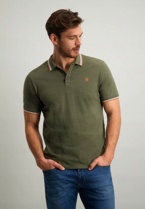 Piqué-polo-with-contrasting-details---moss-green-plain