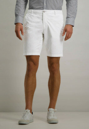 Shorts-mit-Bio-Baumwolle---weiß-uni