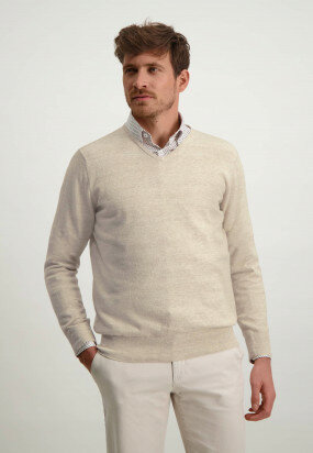 Modern-Classics-fine-knit-jumper---cream-plain