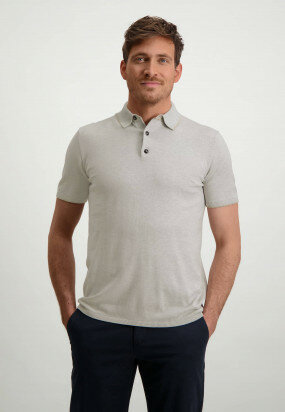 Modern-Classics-polo-with-wide-spread-collar---greige-plain
