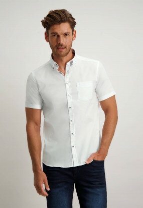 Plain-shirt-with-short-sleeves---white-plain