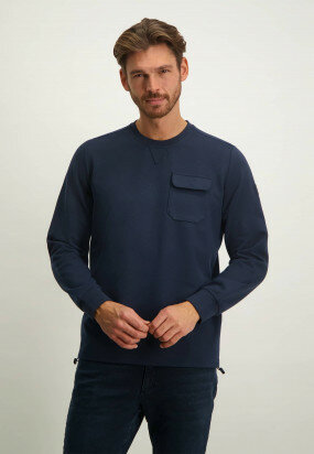 Sweatshirt-with-chest-pocket