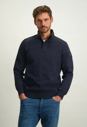 Sweatshirt-with-sportzip-and-nylon-details
