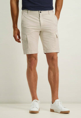Cargo-shorts-in-twill-cotton
