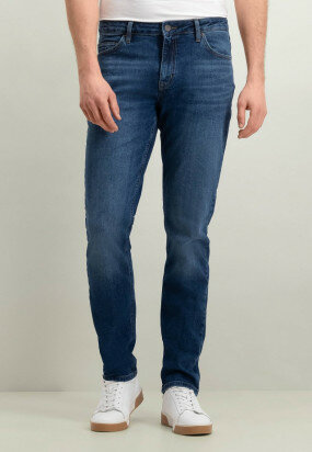 RACER-stretch-jeans-with-regular-fit
