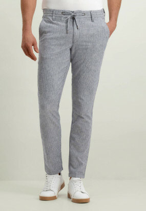 Stretch-chinos-with-striped-pattern