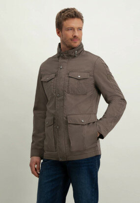 Field-jacket-with-two-chest-pockets