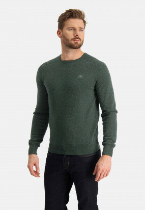 Pullover-with-crew-neck-and-regular-fit
