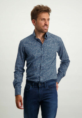 Button-down-overhemd-met-een-all-over-print---kobalt/kit