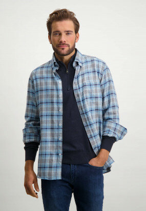 Checked-shirt-with-button-down-collar---grey-blue/midnight