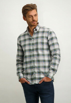 Regular-fit-shirt-with-checked-pattern---off-white/dark-green