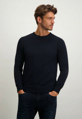 Pullover-mit-Rundhalsausschnitt-und-Regular-Fit---dunkelblau-uni