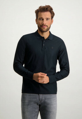 Jersey-polo-with-structured-pattern