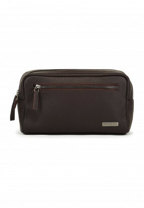 Toiletry-bag-with-large-main-compartment---dark-brown-plain