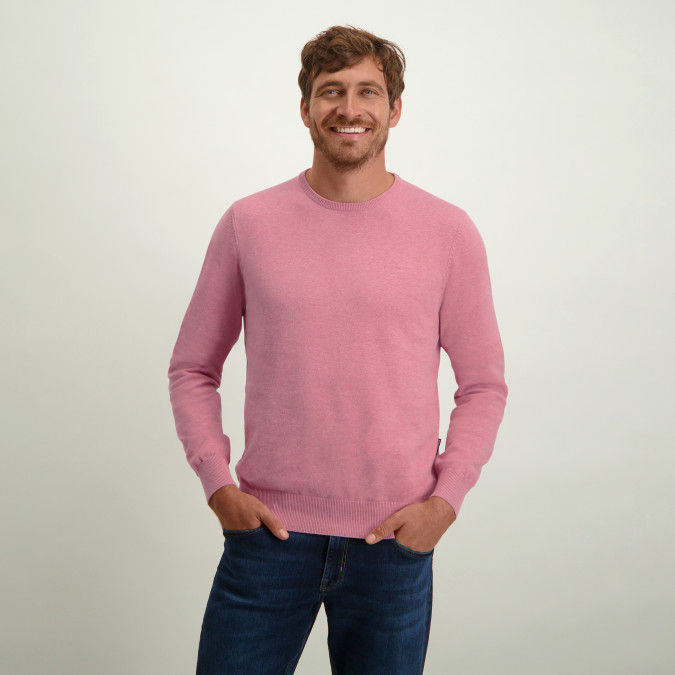 Basic-jumper-with-crew-neck