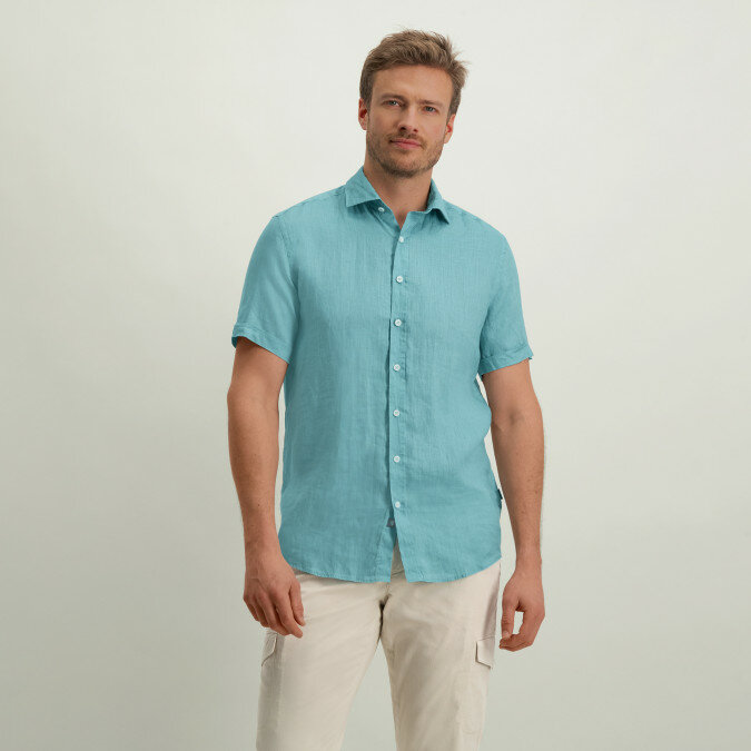 Short-sleeve-shirt-in-linen