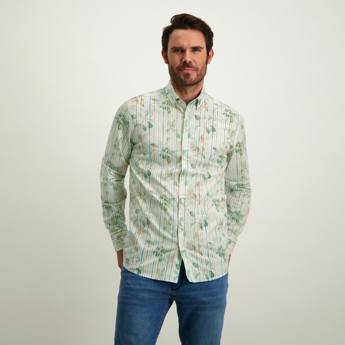 Shirt-with-botanic-print